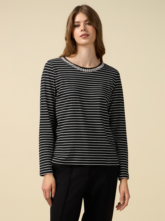 Striped T-shirt with jewel chain