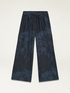 Joggers cargo a palazzo in denim stampato image number 4