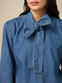 Camicia in denim con fiocco image number 2