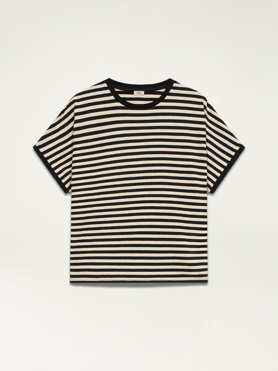 Oversized eco-friendly striped T-shirt