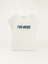 T-shirt con ricamo lettering image number 3