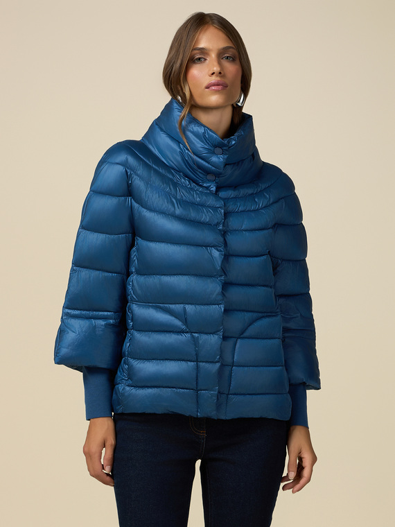 Down jacket with sleeves