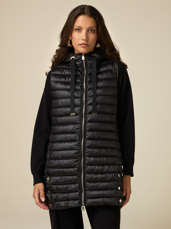 Sleeveless lightweight down jacket