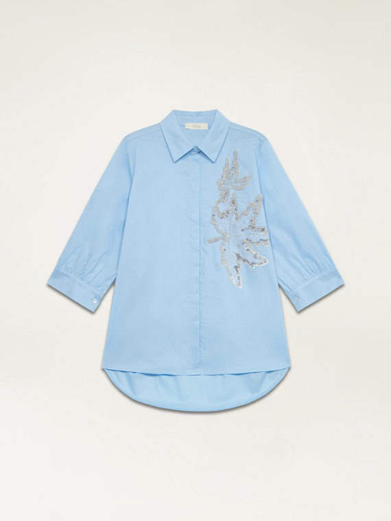 Camisa amplia con parche de joya