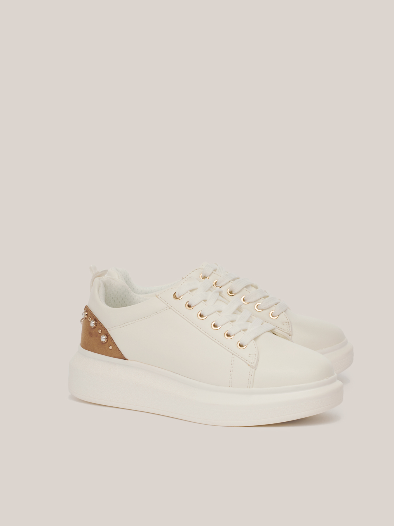 Sneakers on sale con perle