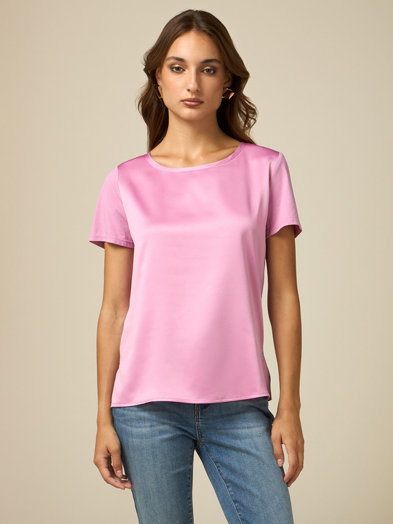 Dual fabric T-shirt