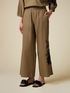 Pantaloni wide leg cropped con ricami image number 3