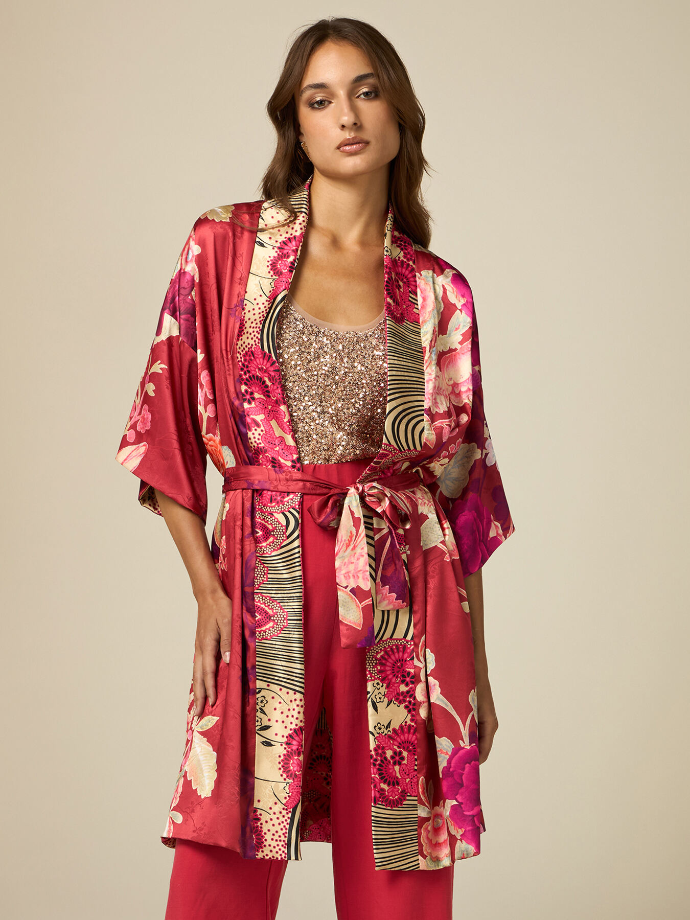 Kimono reversibile in raso image number 0