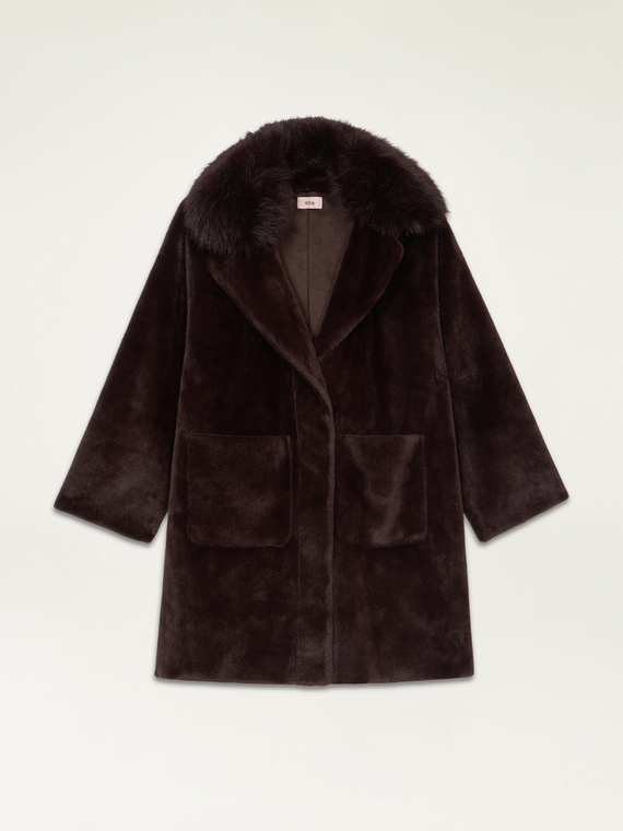 Teddy coat with detachable collar