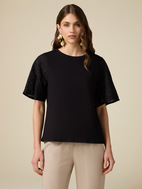 T-shirt with Broderie Anglaise sleeves