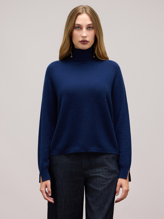 Cashmere/wool turtleneck sweater