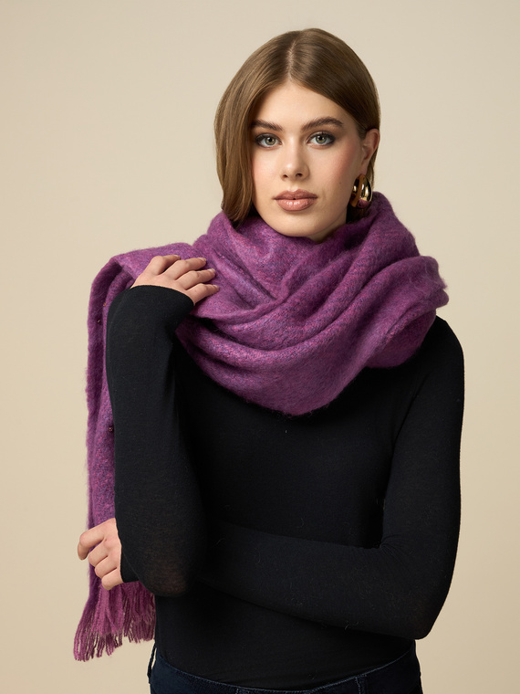 Maxi scarf with bezels