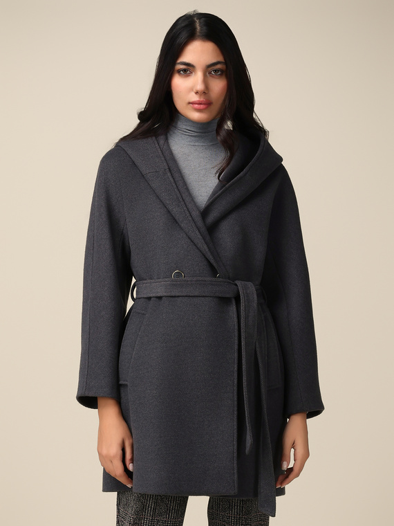 Cape coat with belt