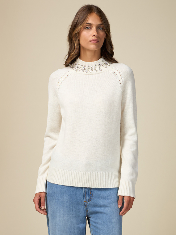 Cashmere blend sweater with stones