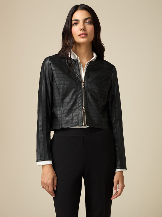 Short jacket with cuts