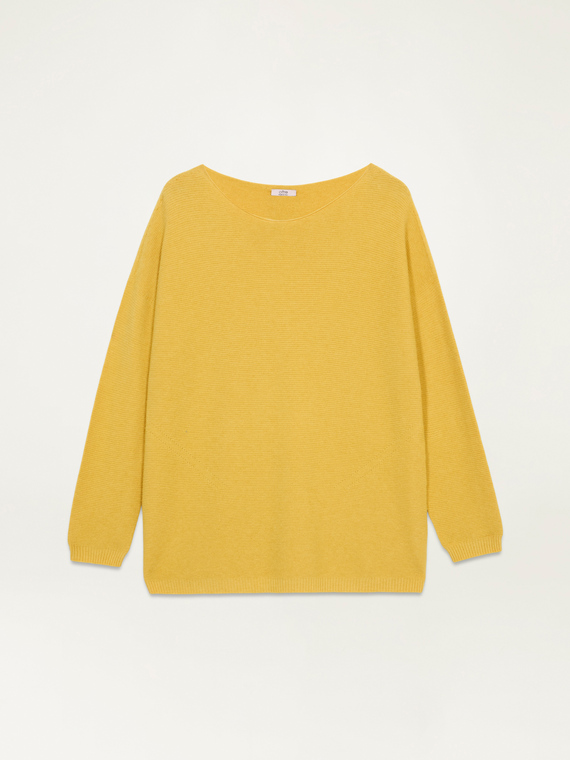 Sweater with boat neckline