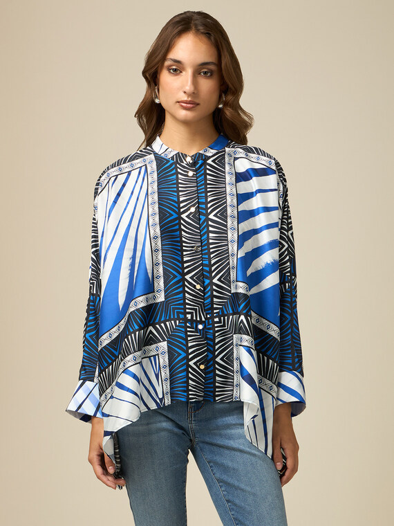 Oversized shirt with ethnic pattern